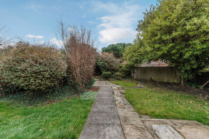 Photo 24- click for photo gallery